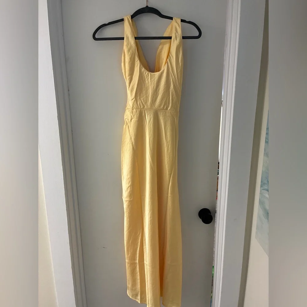 Abercrombie & Fitch Cowl Neck Draped Maxi Dress in yellow XS